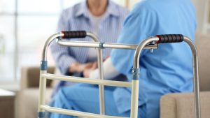 Read more about the article בני אבריאל שפר: "בגיל השלישי לא משאירים מקום לאלתור – מתכוננים מראש וחיים בשקט גדול יותר"